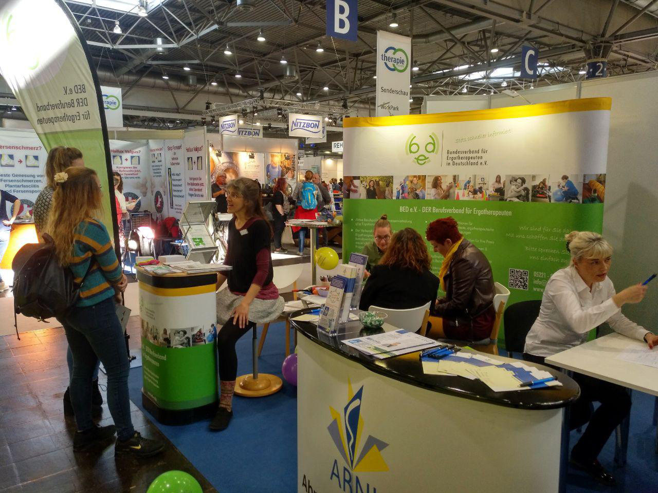 Foto vom BED-Messestand auf der therapie leipzig 2019